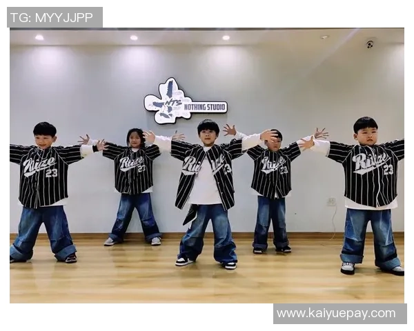 深圳街舞团队协作实力大比拼创新高引领街舞新潮流